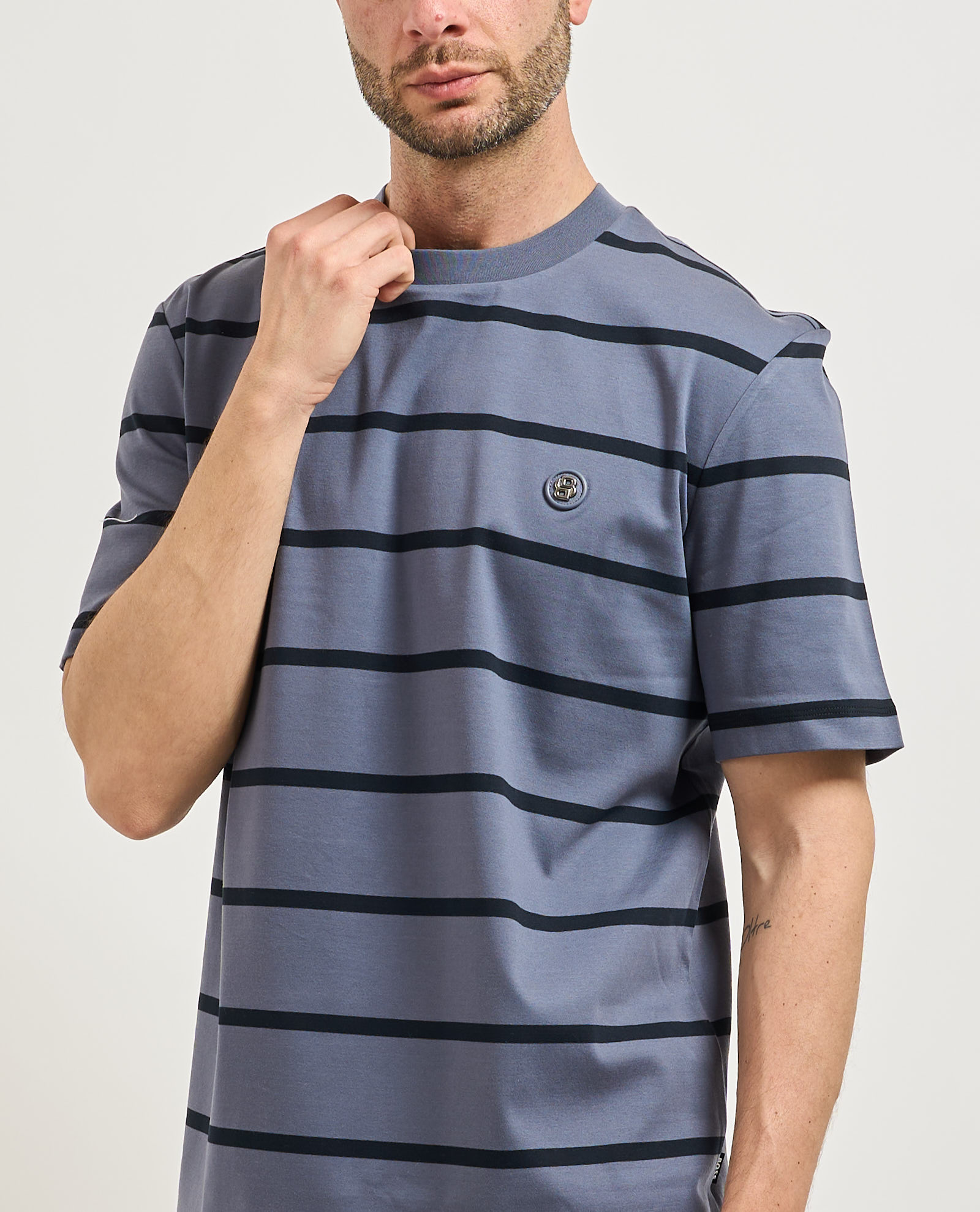 T-shirt casual in cotone Boss BOSS Abbigliamento e accessori > Abbigliamento - dettaglio 1