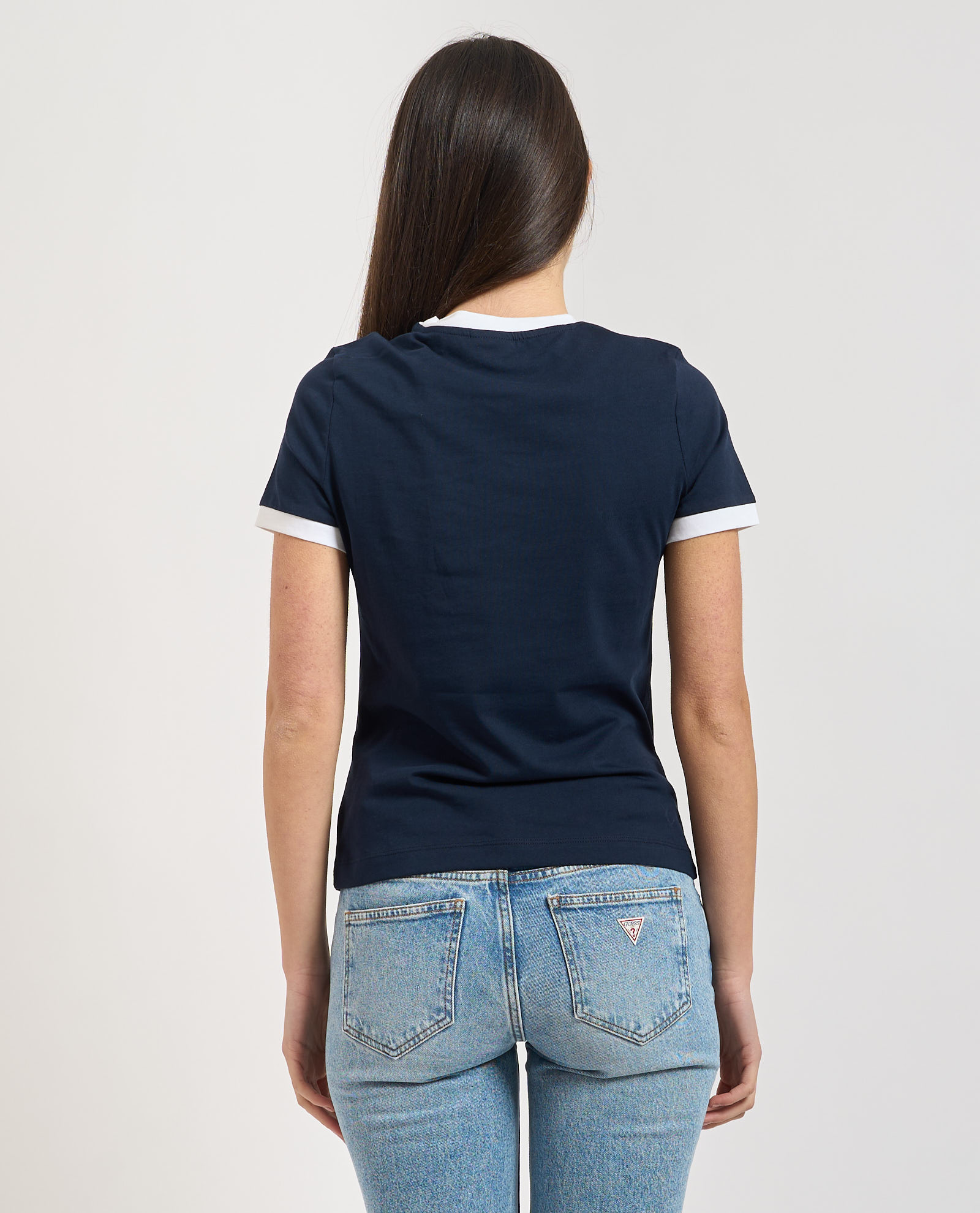 T-shirt casual mezza manica Guess GUESS Abbigliamento e accessori > Abbigliamento - dettaglio 3