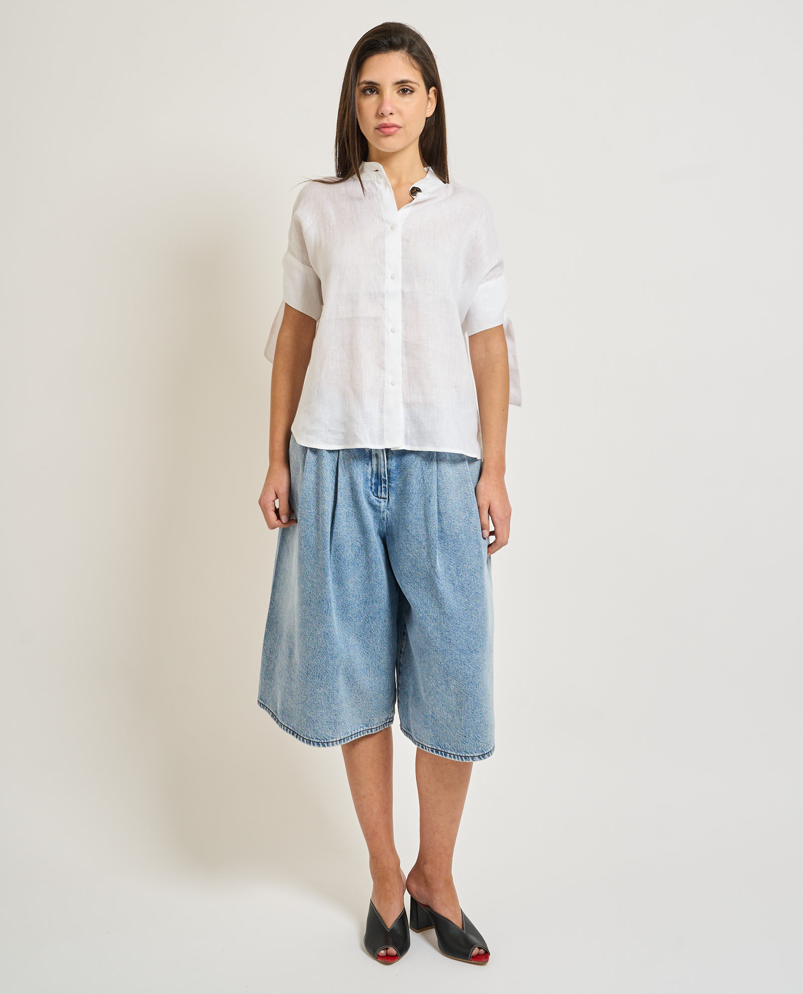 Pantalone corto bermuda donna Armani exchange ARMANI EXCHANGE Abbigliamento e accessori > Abbigliamento - dettaglio 1